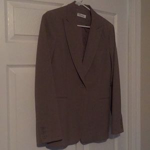 Calvin Klein size 6 tan women’s suit.